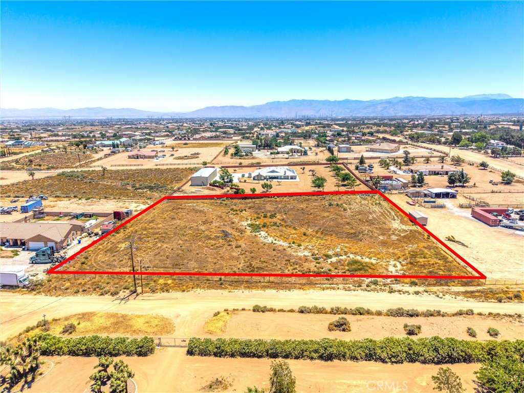 6589 Fremontia Road Oak Hills, CA 92344 - Photo 2 of 16