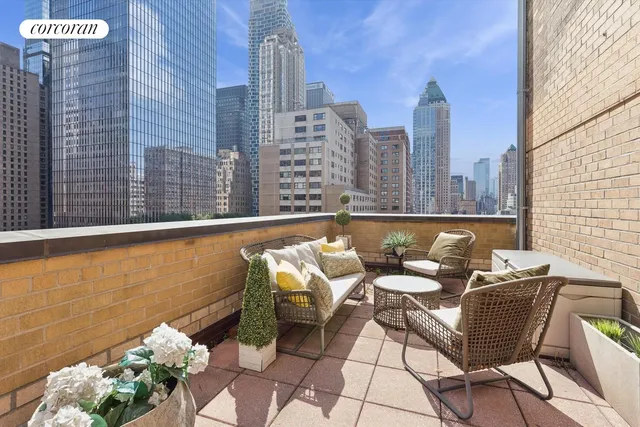 $995,000 | 310 West 56th Street, Unit 12F | Hell's Kitchen