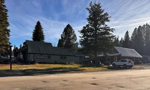 $285,000 | 301 South Main Street, Cascade, ID 83611