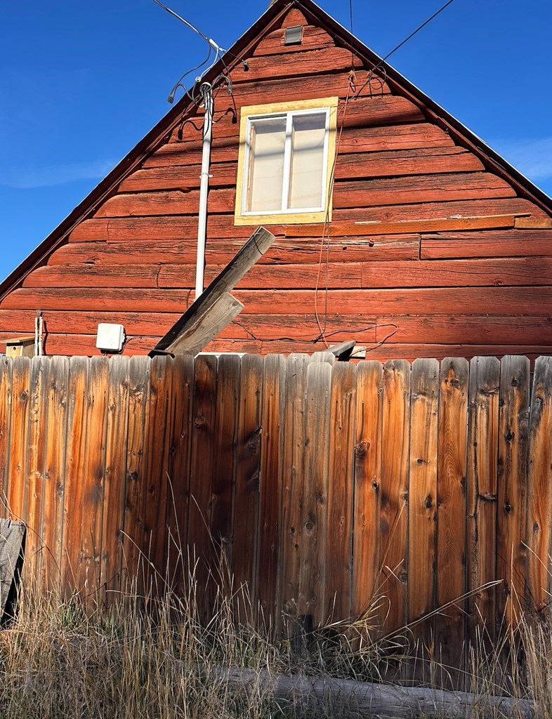 301 South Main Street Cascade, ID 83611 - Photo 4 of 12