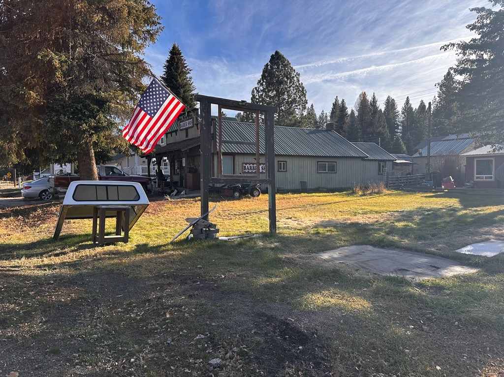 301 South Main Street Cascade, ID 83611 - Photo 7 of 12