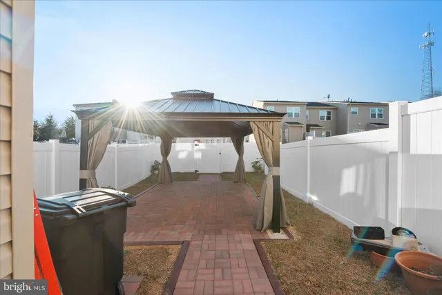 $280,000 | 23 Mississippi Point, Falling Waters, WV 25419