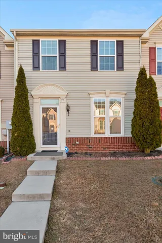 $280,000 | 23 Mississippi Point, Falling Waters, WV 25419