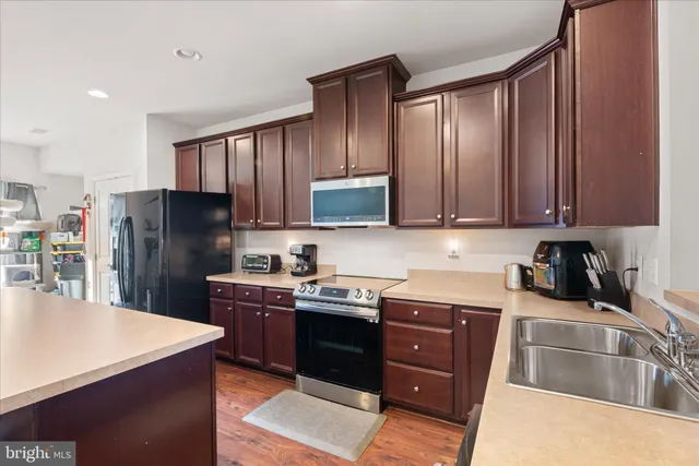 $280,000 | 23 Mississippi Point, Falling Waters, WV 25419