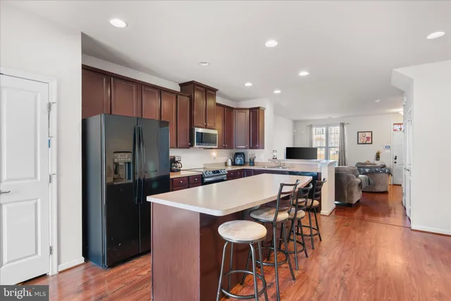 $280,000 | 23 Mississippi Point, Falling Waters, WV 25419