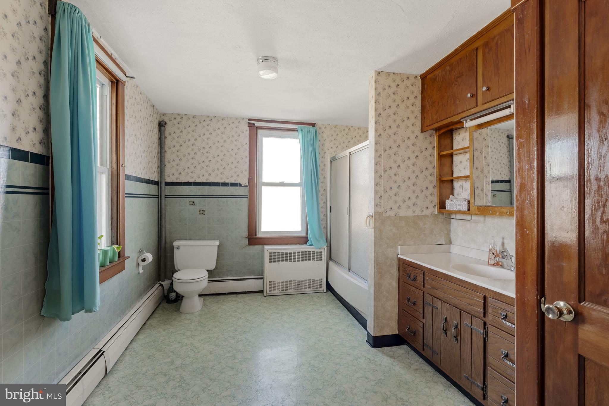 125 Indiantown Road Ephrata, PA 17522 - Photo 26 of 46 a bathroom with a sink toilet and shower