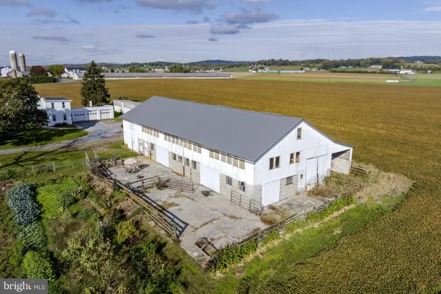 a view of an ocean view