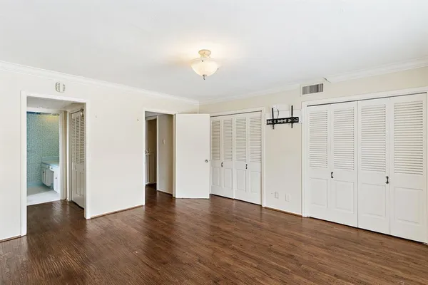 $2,000 | 6367 Diamond Head Circle, Unit D, Dallas, TX 75225