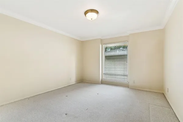 $2,000 | 6367 Diamond Head Circle, Unit D, Dallas, TX 75225