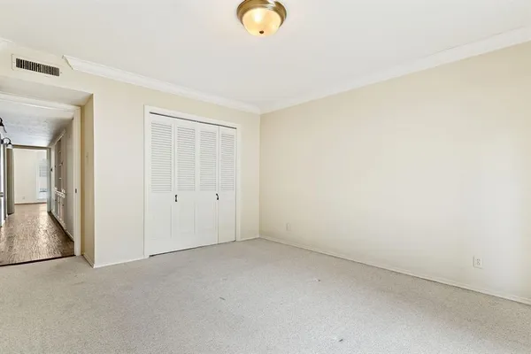 $2,000 | 6367 Diamond Head Circle, Unit D, Dallas, TX 75225