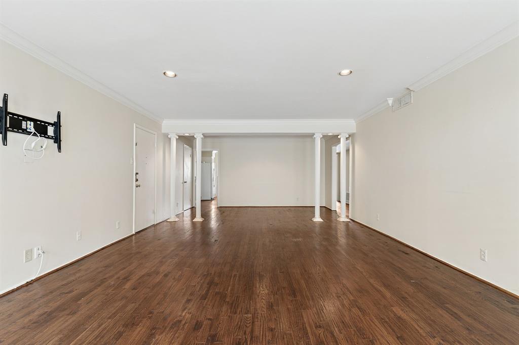 6367 Diamond Head Circle, Unit D Dallas, TX 75225 - Photo 7 of 26