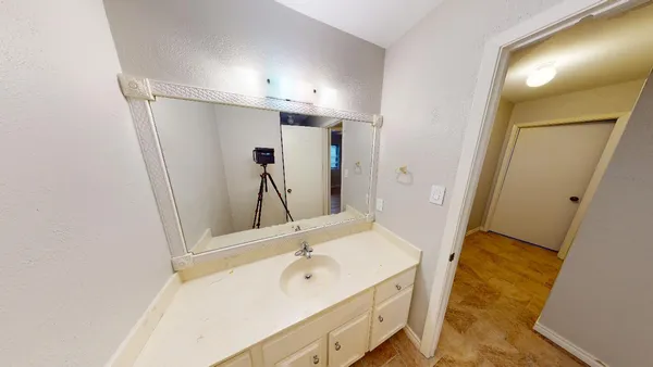 $2,275 | 10214 Missel Thrush Drive, Austin, TX 78750