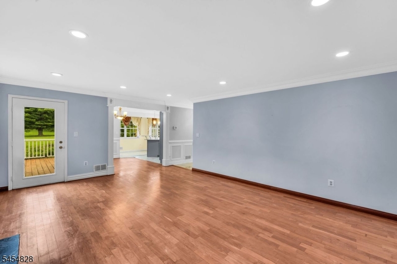 76 Whitehead Road Bridgewater, NJ 08807 - Photo 12 of 32 Gallery Image 12
