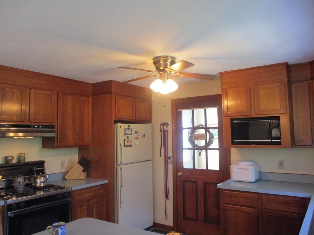 4 Ellsworth Road Peabody, MA 01960 - Photo 17 of 25 Gallery Image 17
