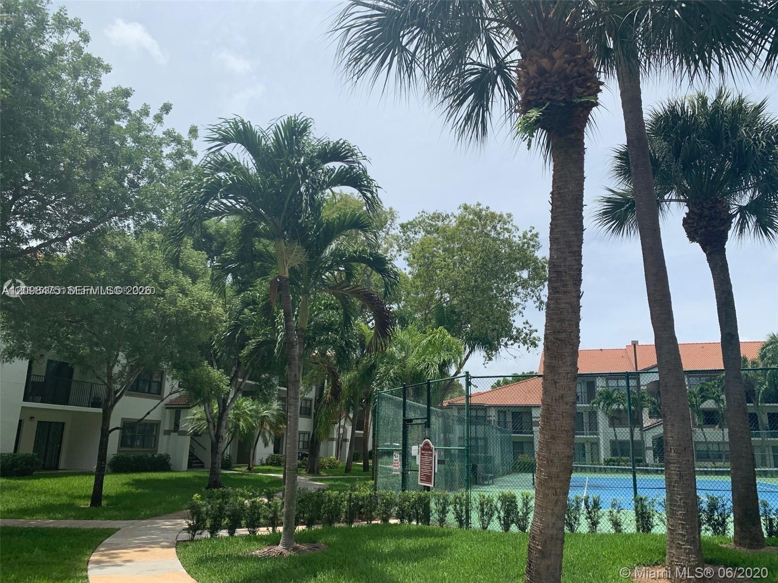 520 South Park Road, Unit 2412 Hollywood, FL 33021 - Photo 16 of 18 Gallery Image 16
