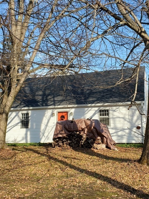 25 Leverett Road Amherst, MA 01002 - Photo 2 of 42