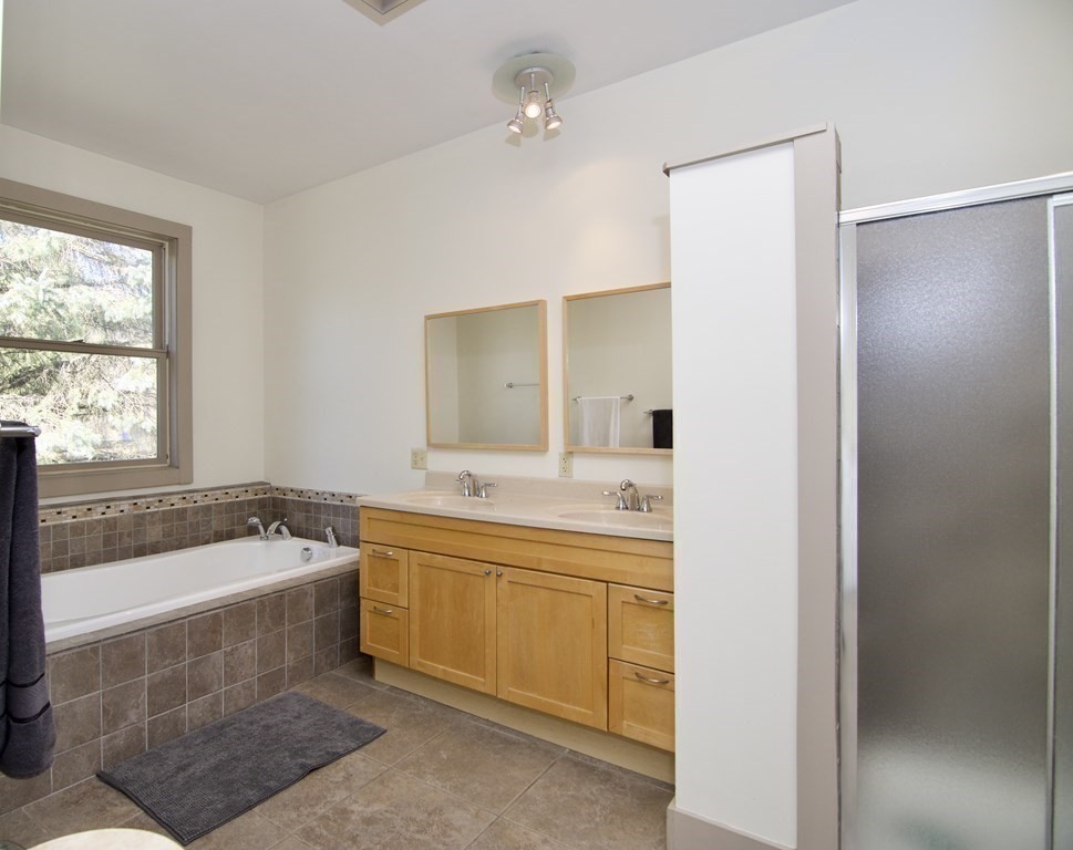 25 Leverett Road Amherst, MA 01002 - Photo 32 of 42