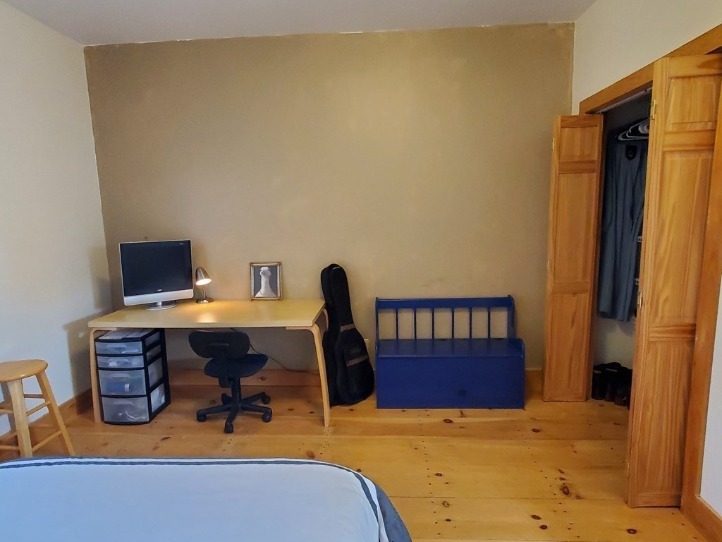 25 Leverett Road Amherst, MA 01002 - Photo 40 of 42