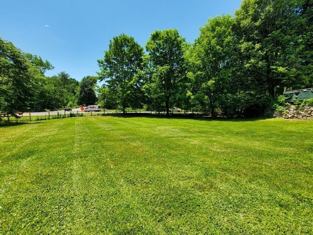 25 Leverett Road Amherst, MA 01002 - Photo 5 of 42