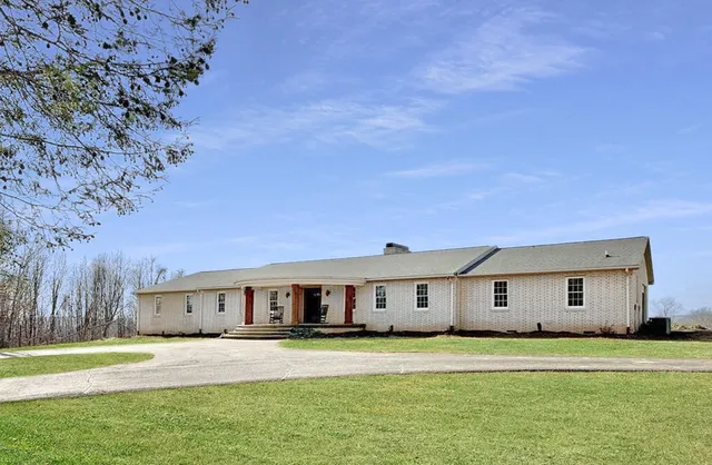 $875,000 | 2011 Spencer-Preston Road, Martinsville, VA 24112