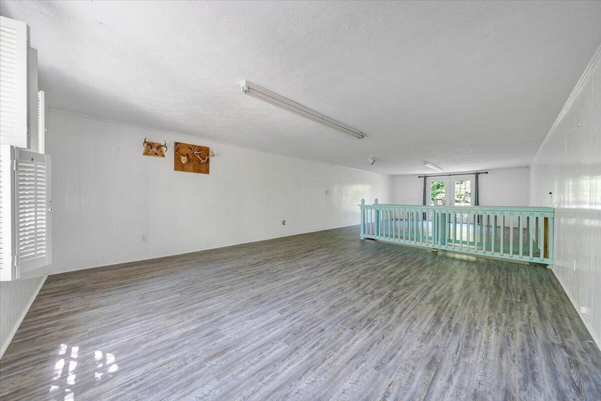2011 Spencer-Preston Road Martinsville, VA 24112 - Photo 114 of 130 116-MIB07665