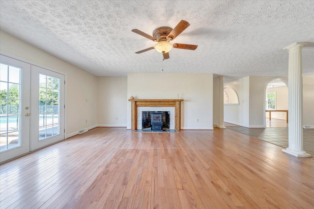 2011 Spencer-Preston Road Martinsville, VA 24112 - Photo 14 of 130 014-MIB07368