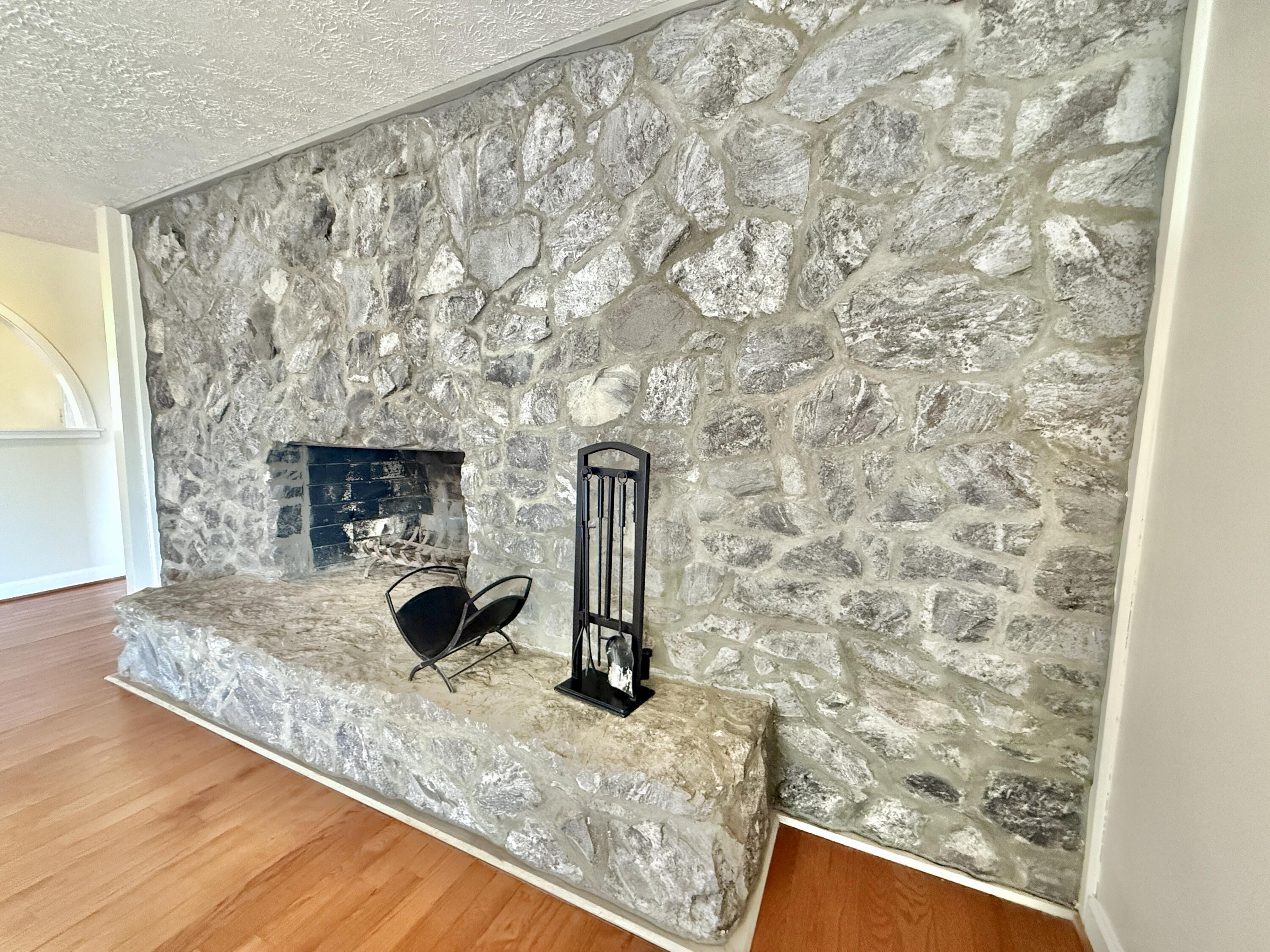 2011 Spencer-Preston Road Martinsville, VA 24112 - Photo 20 of 83 IMG_0966