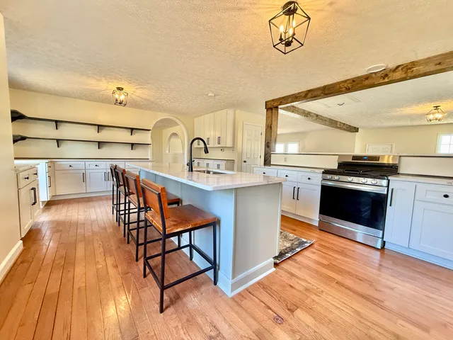 $875,000 | 2011 Spencer-Preston Road, Martinsville, VA 24112