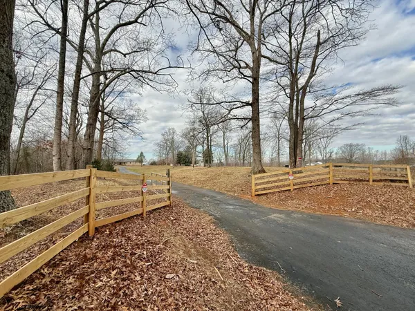 $750,000 | 2011 Spencer-Preston Road, Martinsville, VA 24112