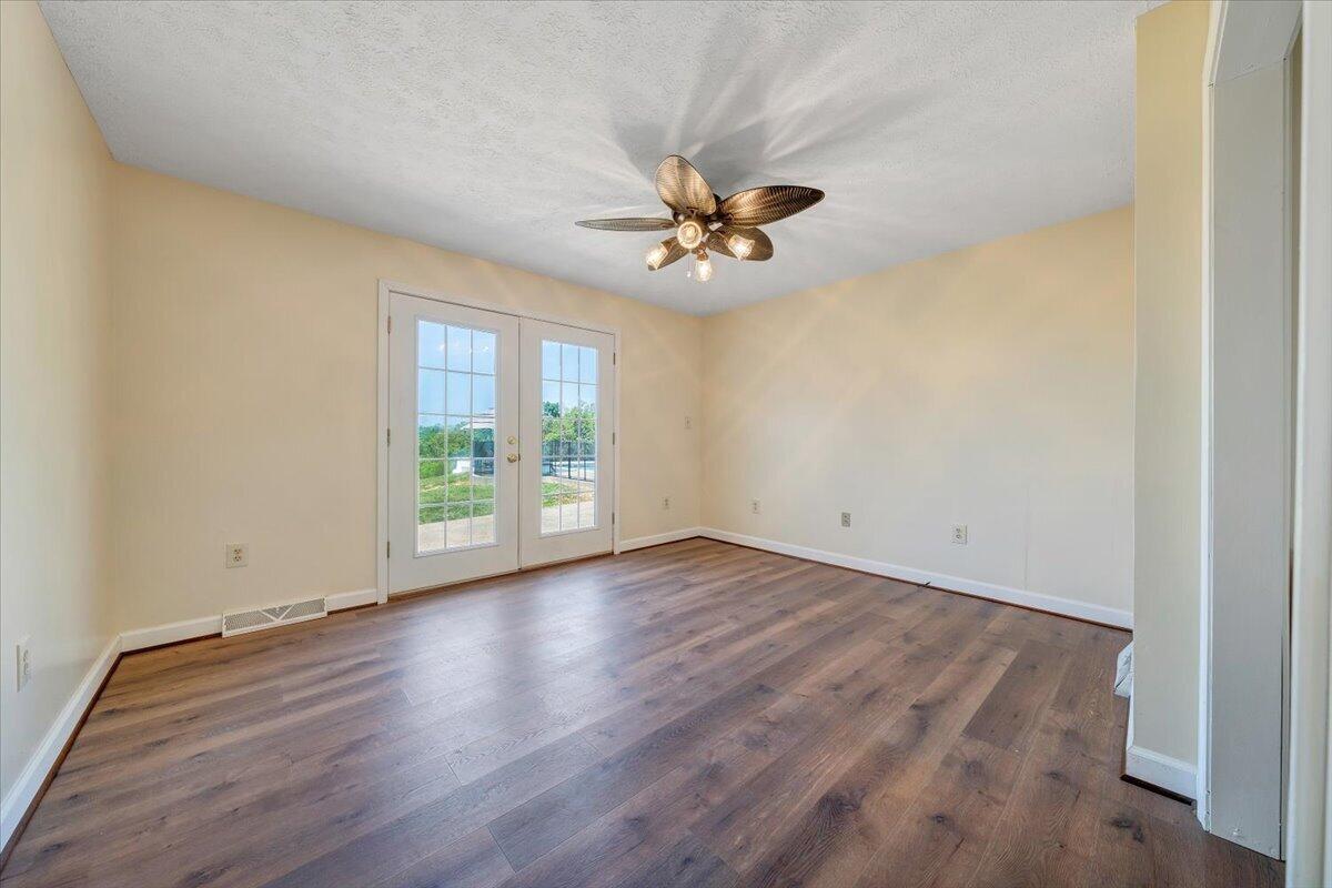 2011 Spencer-Preston Road Martinsville, VA 24112 - Photo 61 of 130 061-MIB07518