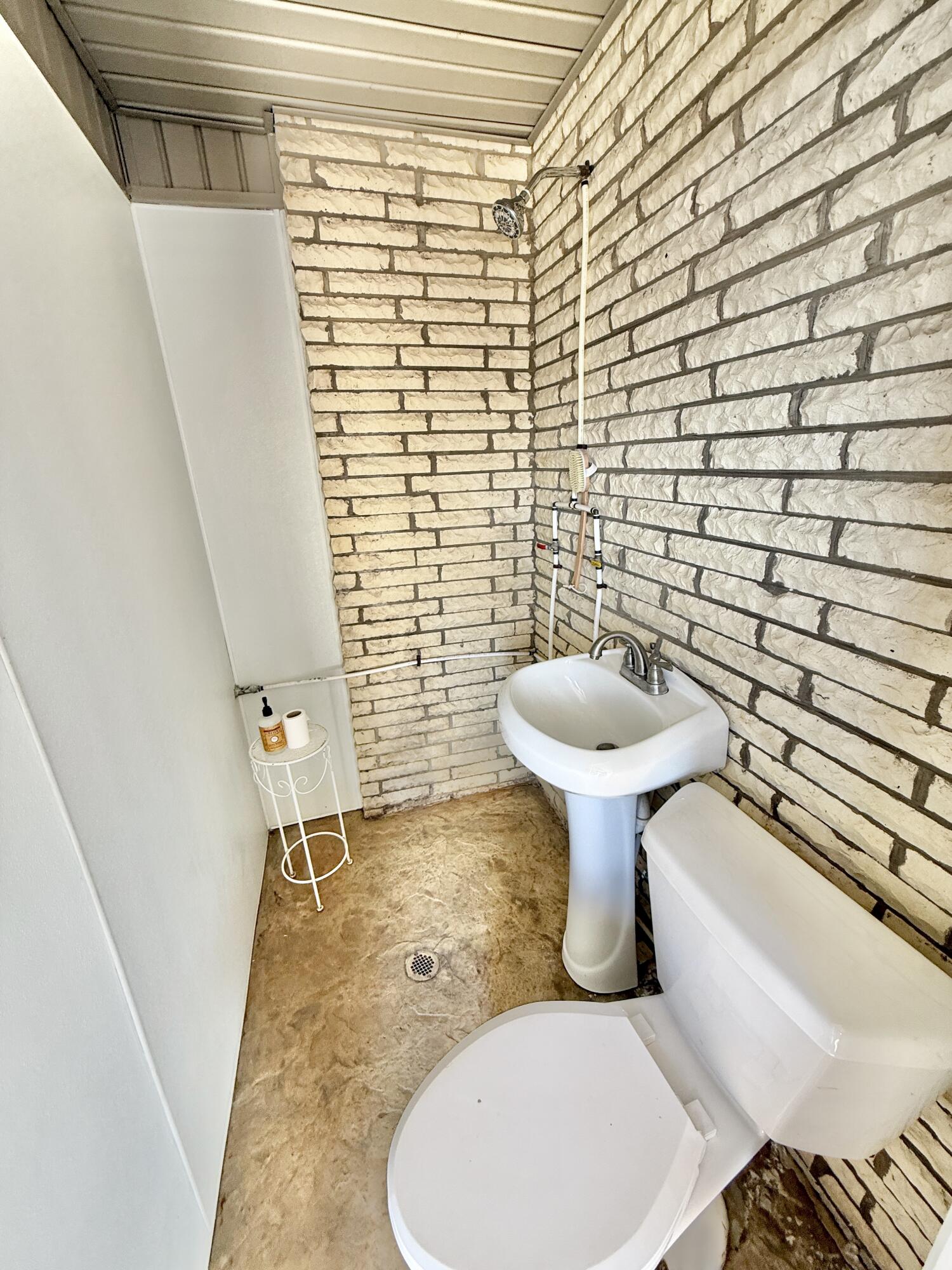 2011 Spencer-Preston Road Martinsville, VA 24112 - Photo 61 of 83 IMG_1016