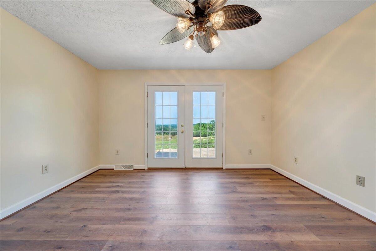 2011 Spencer-Preston Road Martinsville, VA 24112 - Photo 62 of 130 062-MIB07521