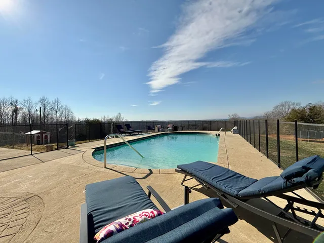 $875,000 | 2011 Spencer-Preston Road, Martinsville, VA 24112