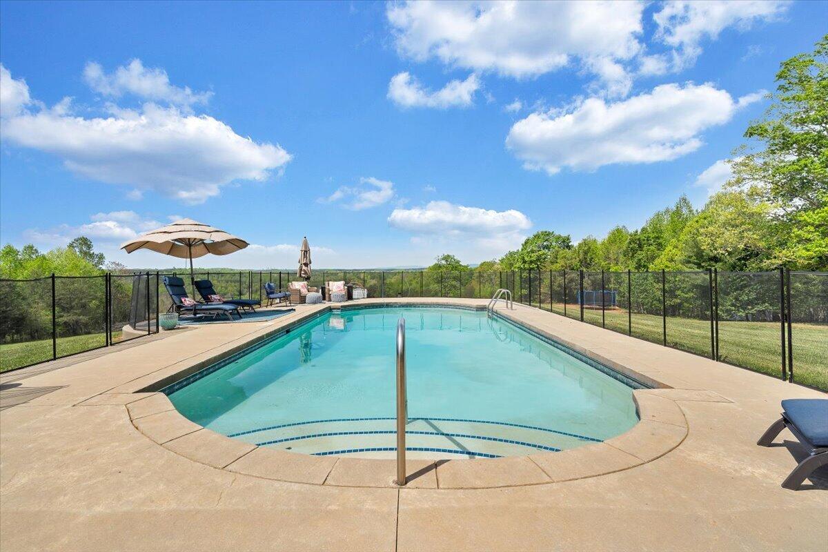 2011 Spencer-Preston Road Martinsville, VA 24112 - Photo 87 of 130 087-MIB05127