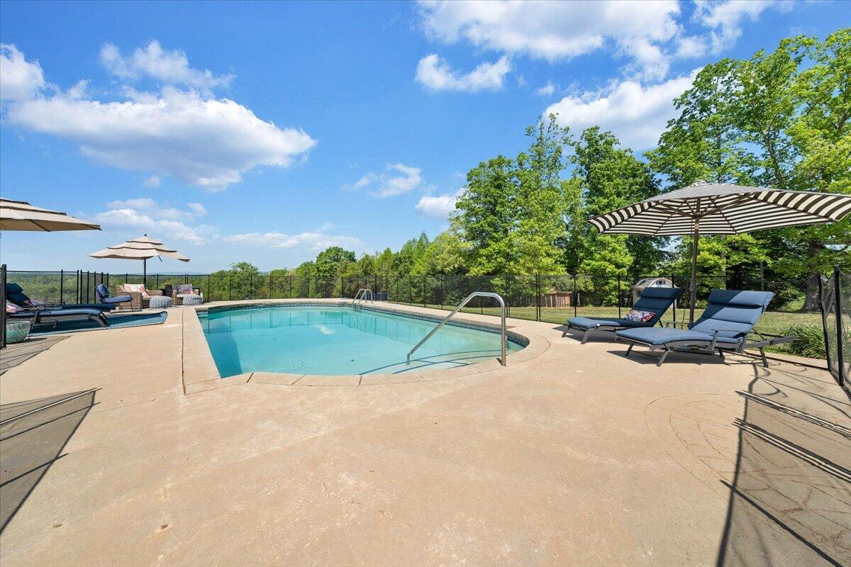 2011 Spencer-Preston Road Martinsville, VA 24112 - Photo 88 of 130 088-MIB07590
