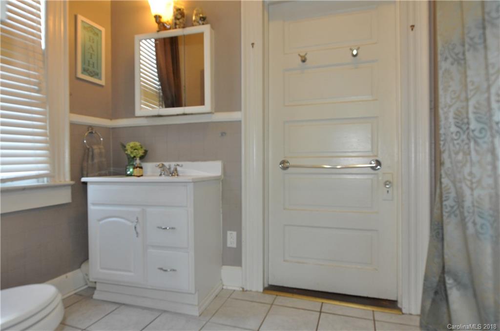 115 Academy Street Chester, SC 29706 - Photo 15 of 25 Gallery Image 15