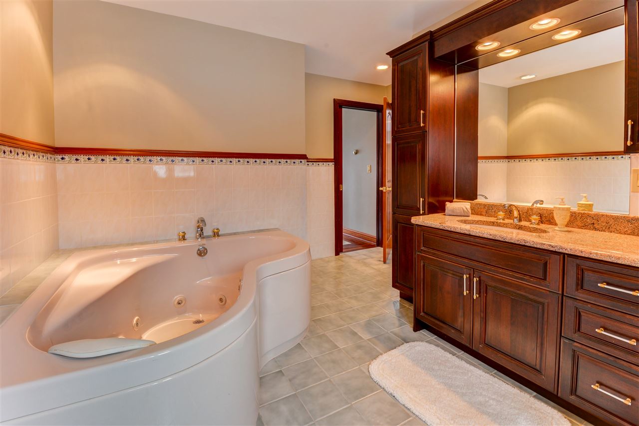 354 Crawford Ridge Road, Unit 20 Carroll, NH 03595 - Photo 23 of 36