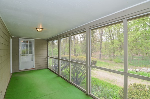 25 Whippletree Road Chelmsford, MA 01824 - Photo 15 of 19