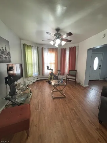 $3,100 | 602 East 23rd Street, Paterson, NJ 07514