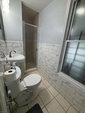 $3,100 | 602 East 23rd Street, Paterson, NJ 07514