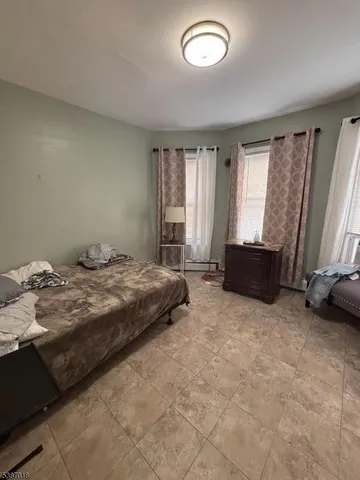 $3,100 | 602 East 23rd Street, Paterson, NJ 07514