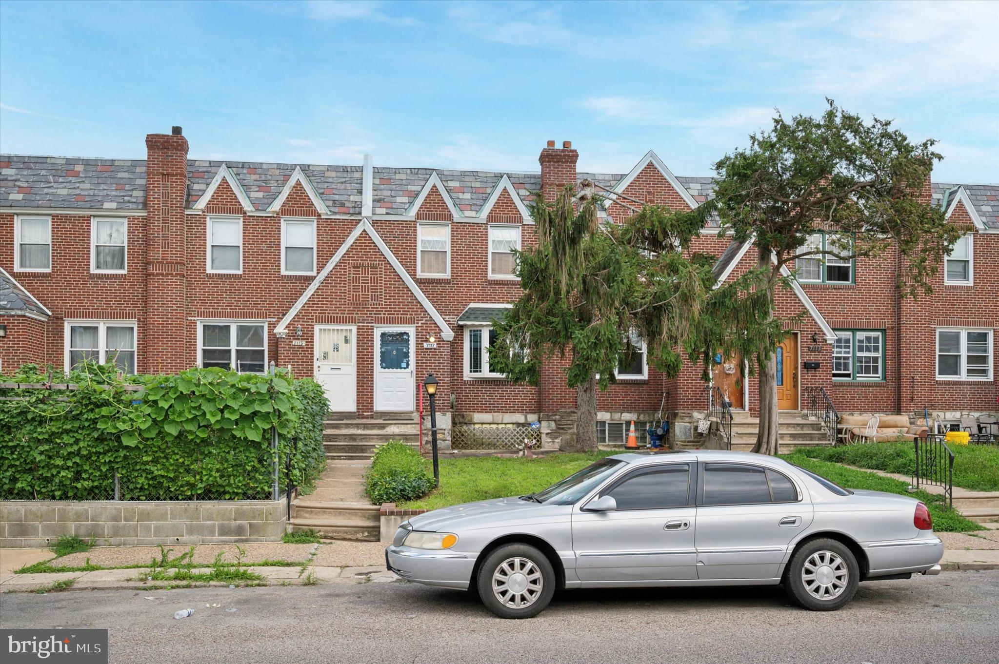 7117 Large Street Philadelphia, PA 19149 - Photo 2 of 35