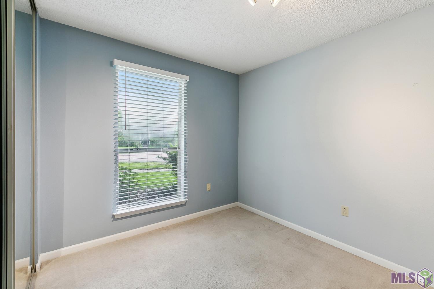 7815 Clover Ridge Avenue Baton Rouge, LA 70820 - Photo 8 of 12 Gallery Image 8