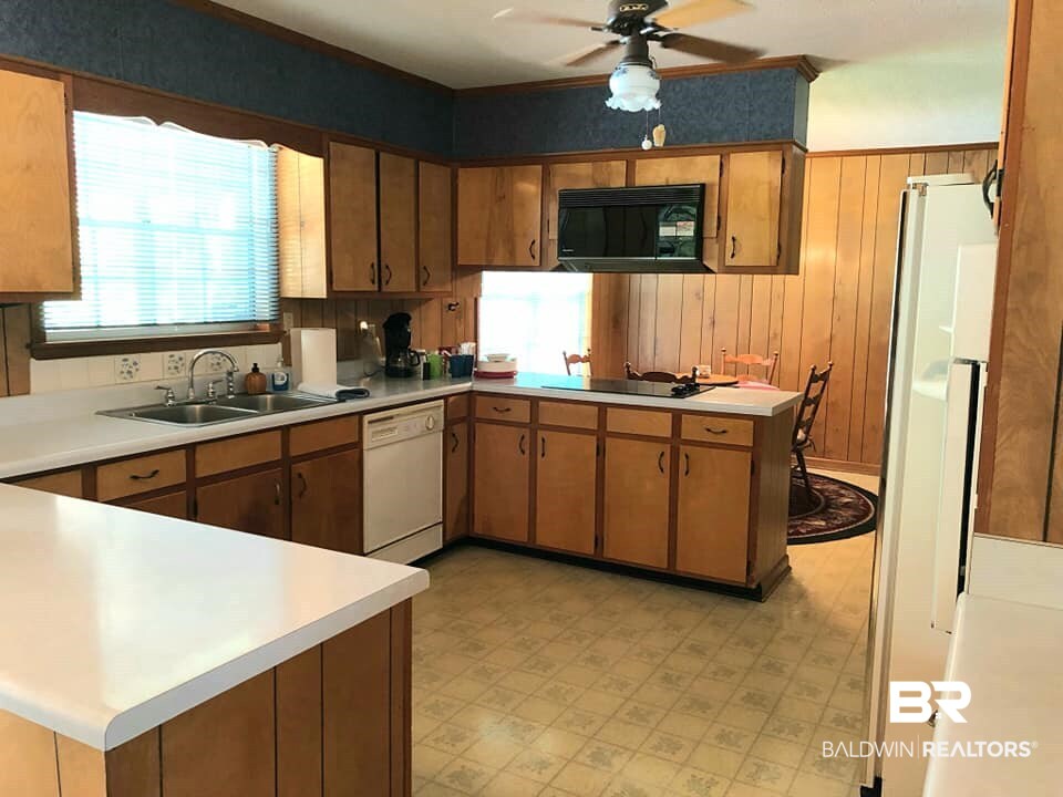 1809 Collier Avenue Bay Minette, AL 36507 - Photo 3 of 28