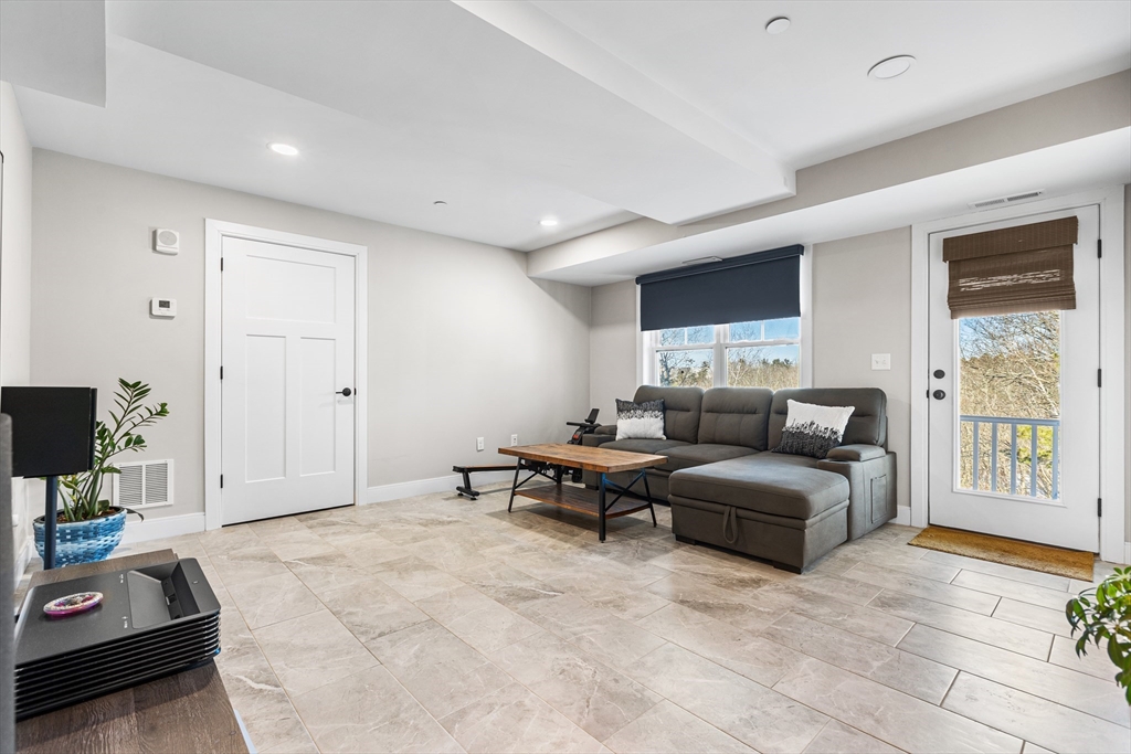 11 James Coffin Way, Unit 11 Middleton, MA 01949 - Photo 26 of 37