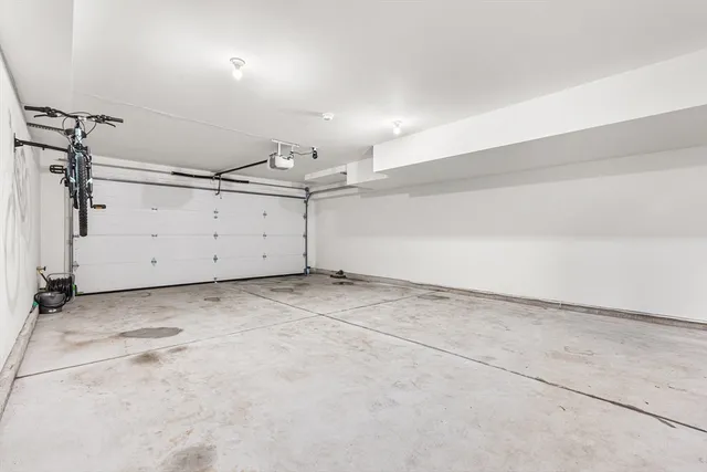 $925,000 | 11 James Coffin Way, Unit 11, Middleton, MA 01949