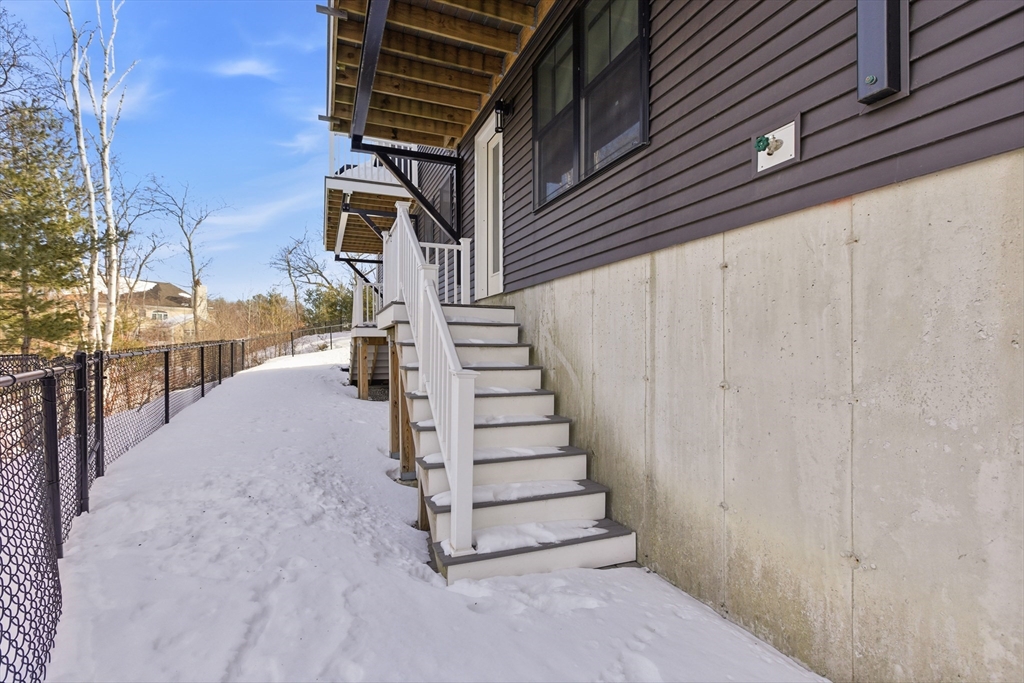 11 James Coffin Way, Unit 11 Middleton, MA 01949 - Photo 33 of 37