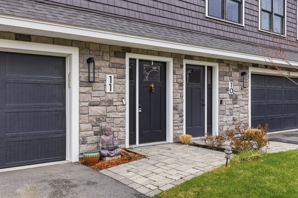 11 James Coffin Way, Unit 11 Middleton, MA 01949 - Photo 34 of 38