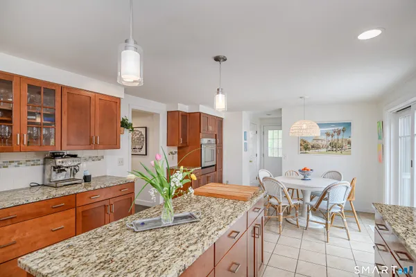 $1,429,000 | 4 Marshall Lane, Weston, CT 06883