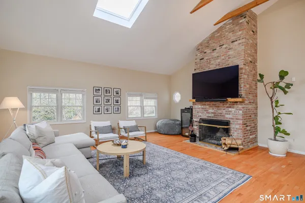 $1,429,000 | 4 Marshall Lane, Weston, CT 06883